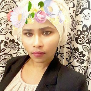 Meet your Posher, Ayan